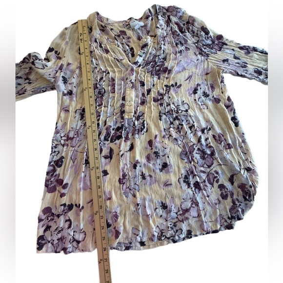 J. Jill Cream and Purple Floral Pintuck Bell Sleeve Blouse - Picture 6 of 7